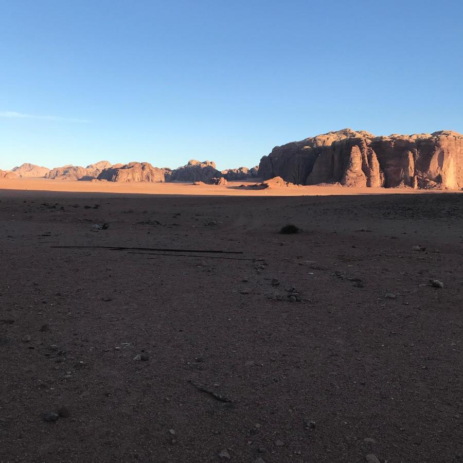 Hotel Bedouin House Camp à Wadi Rum Extérieur photo